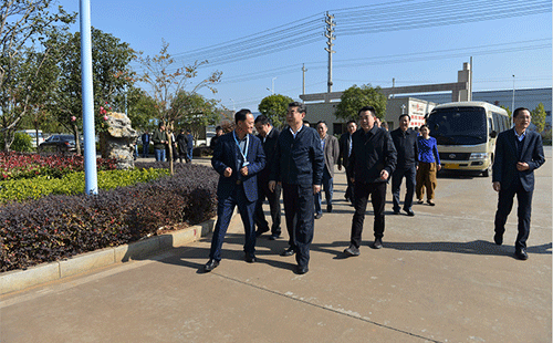 副省長(zhǎng)鄧向陽(yáng)走訪調(diào)研